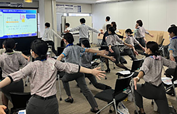 2025年度 肩こり予防ストレッチ